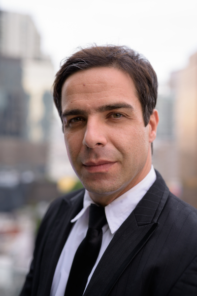 Dr. Tiago Marques